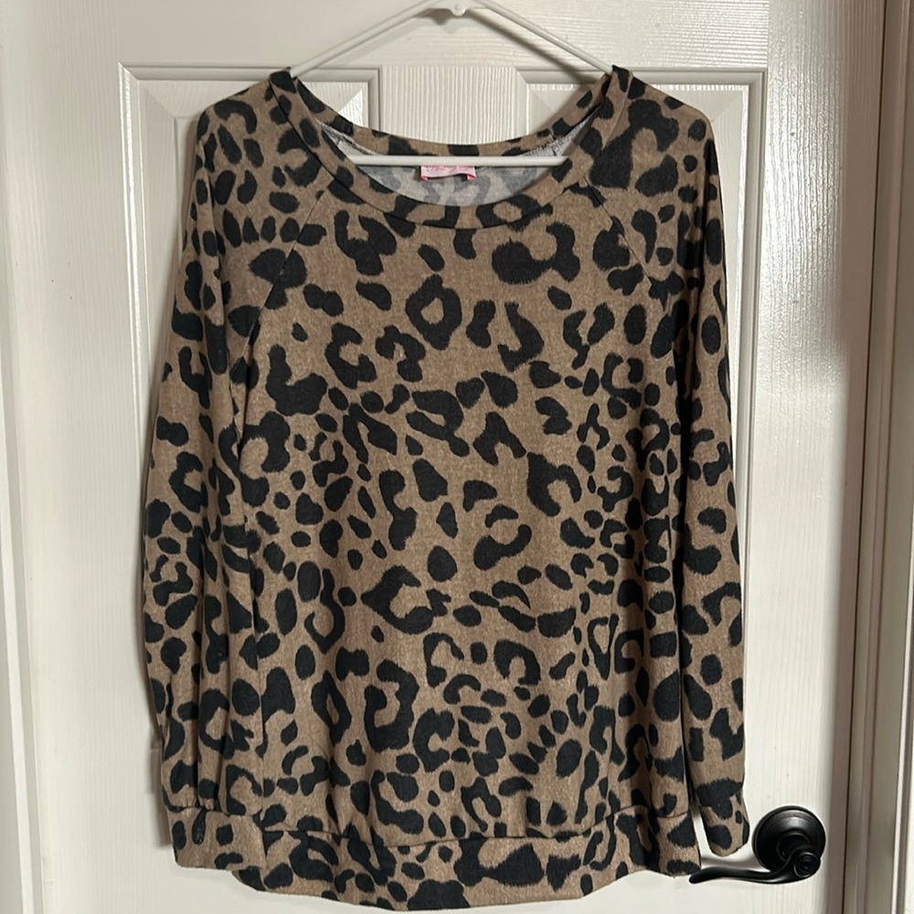 Pink Lily Leopard long sleeve